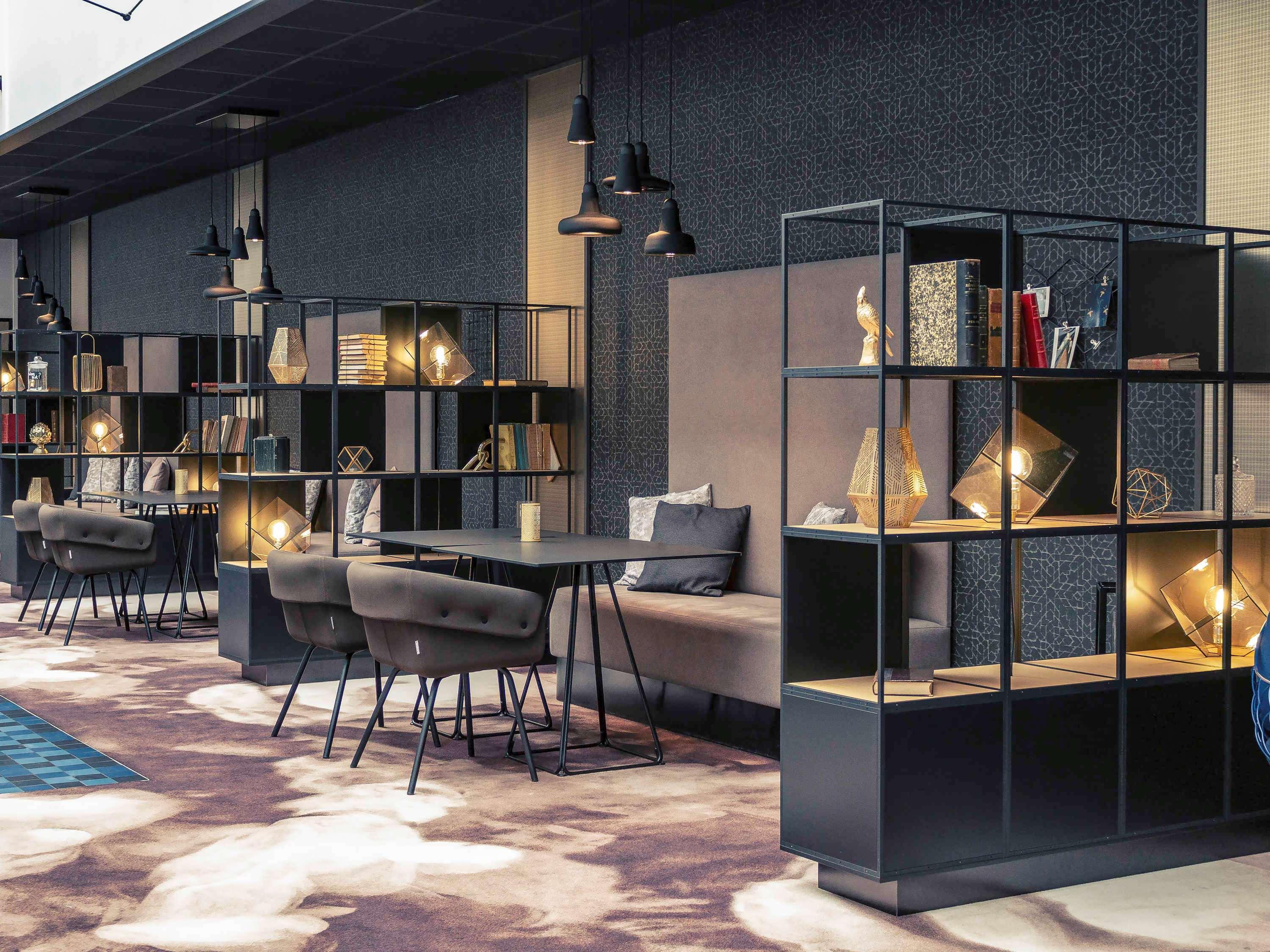 Mercure Centre Hotel 4*